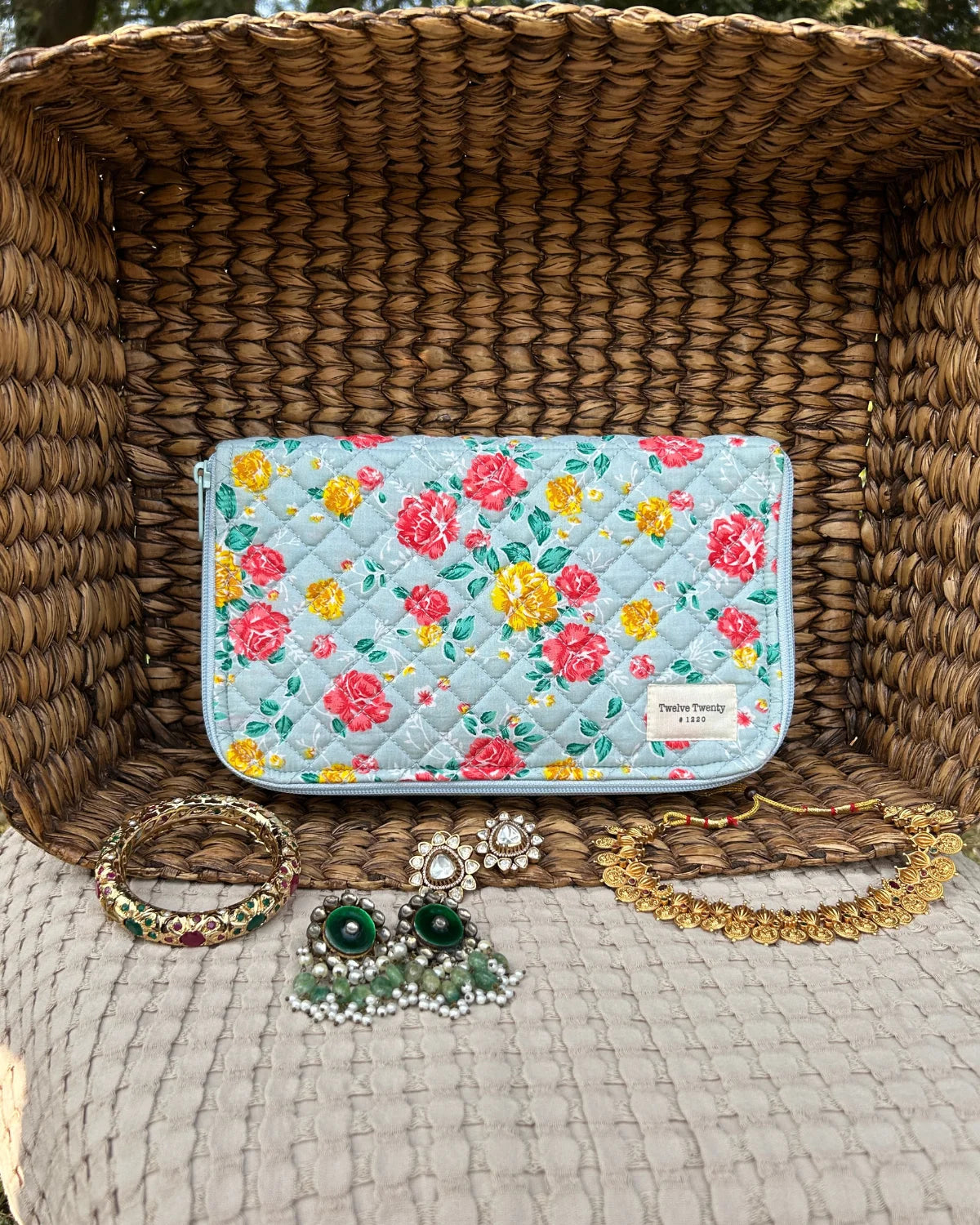 Jewellery Organizer - Mint Roses