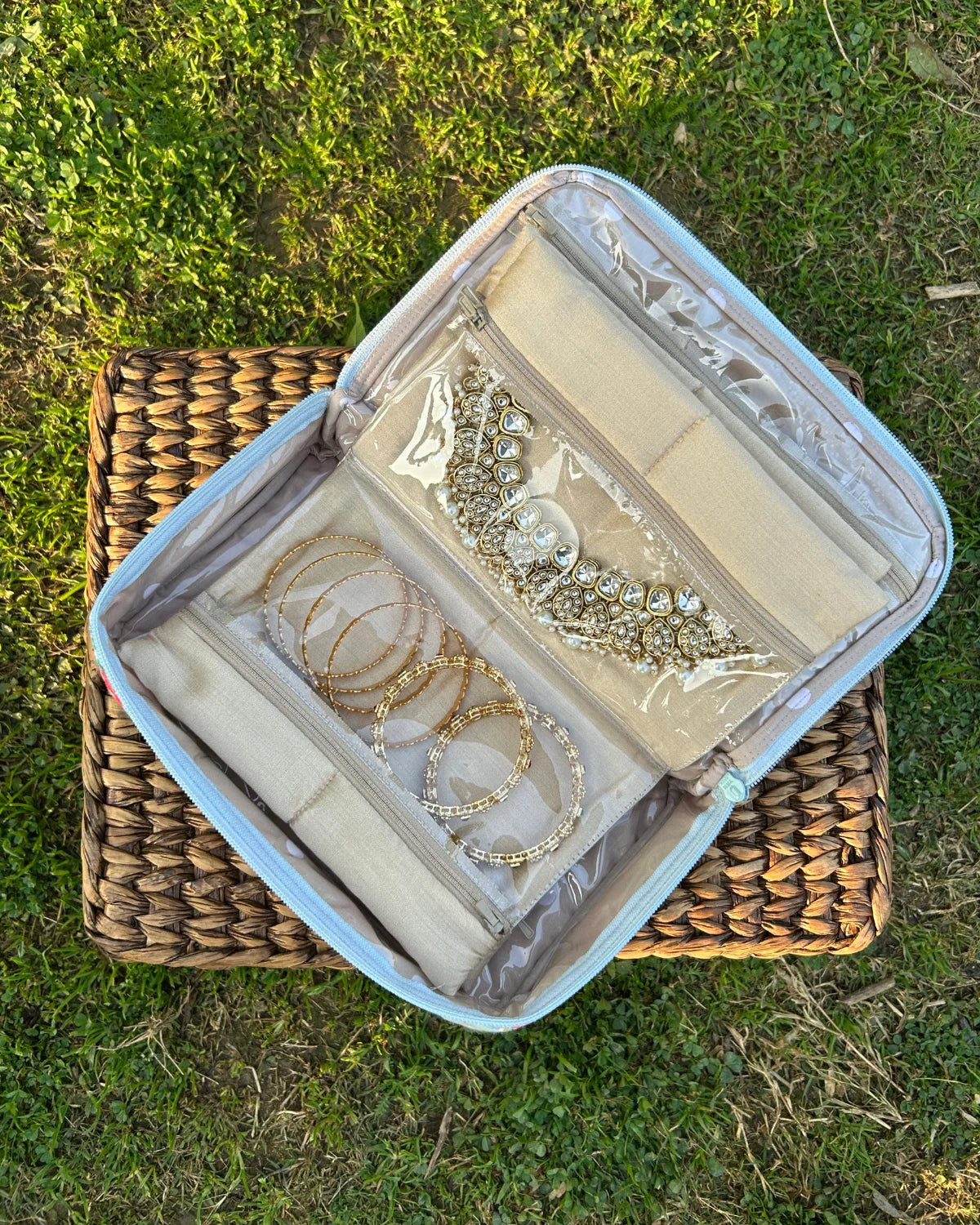 Jewellery Organizer - Mint Roses