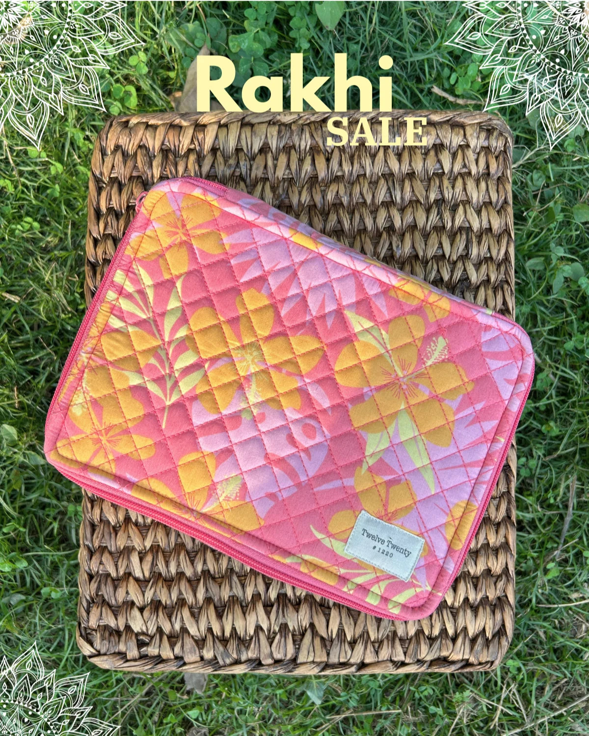 Makeup Organizer - Pink Hawaiian