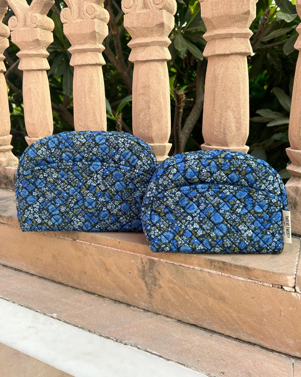 Makeup Bag - Navy Daisies