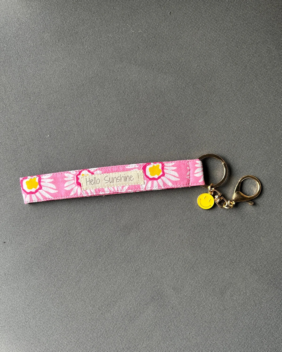 Pink Daisies Keychain