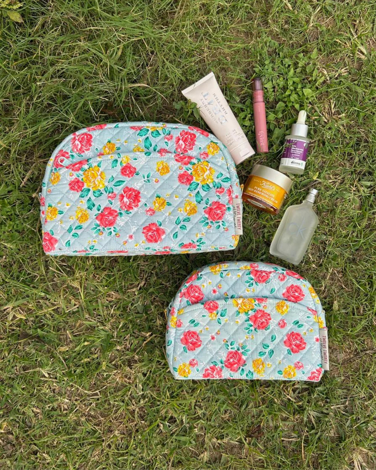 Makeup Bag - Mint Roses