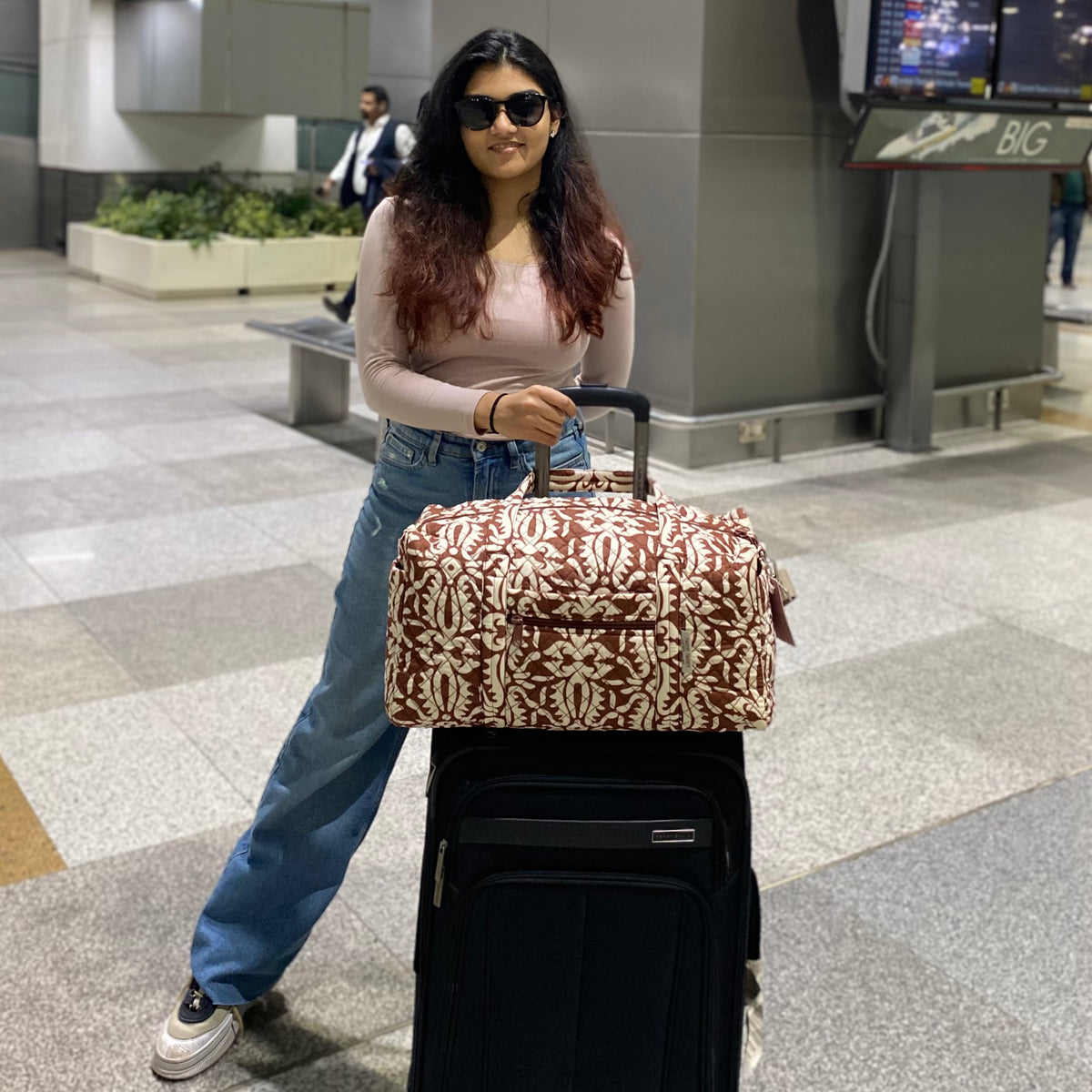 Duffle Bags - Brown Batik