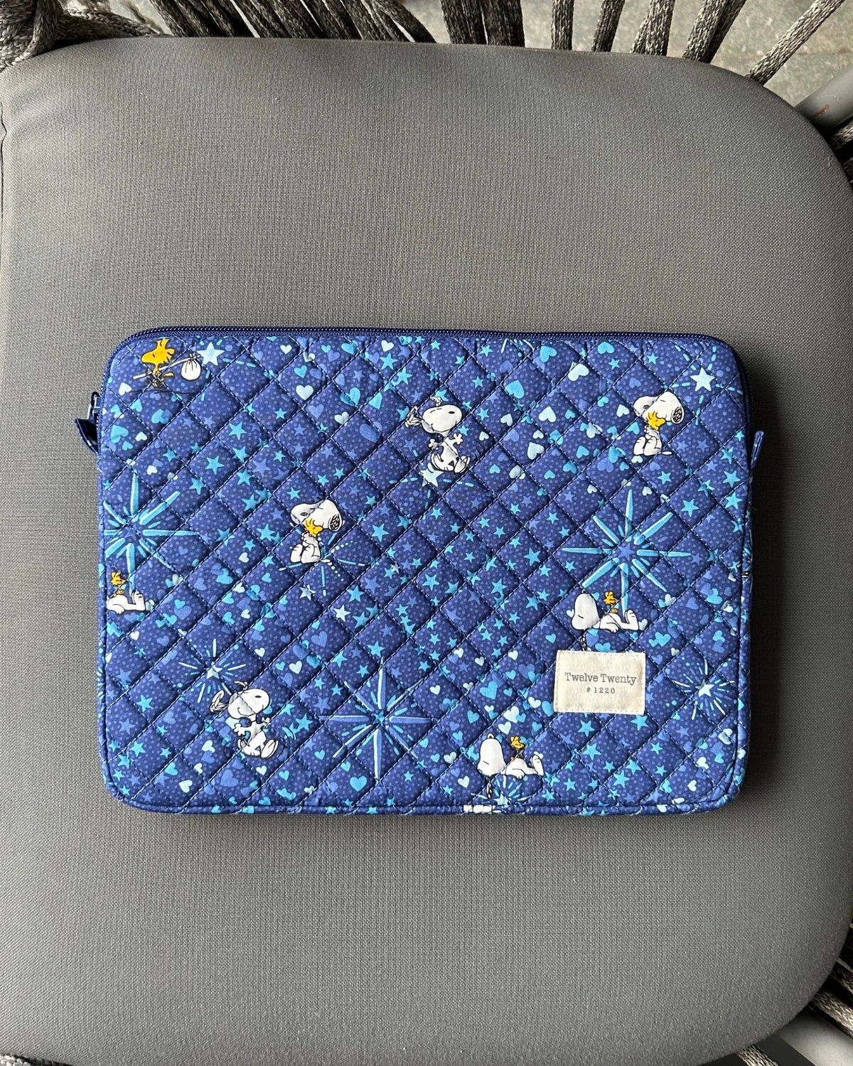 iPad/Tablet Sleeve - Blue Snoppy