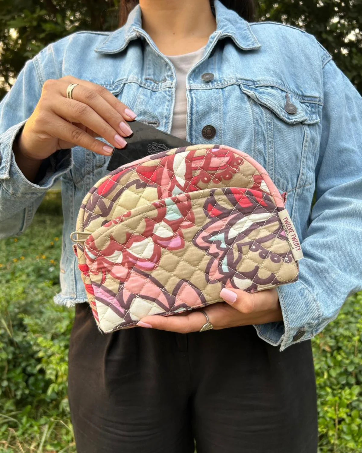 Makeup Bag - Beige Abstract